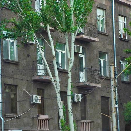 Прекрасная 4-Ех Комнатная Квартира В Самом Центре Yerevan Luaran gambar